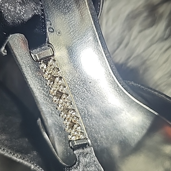 Formal Heels - Picture 5 of 11